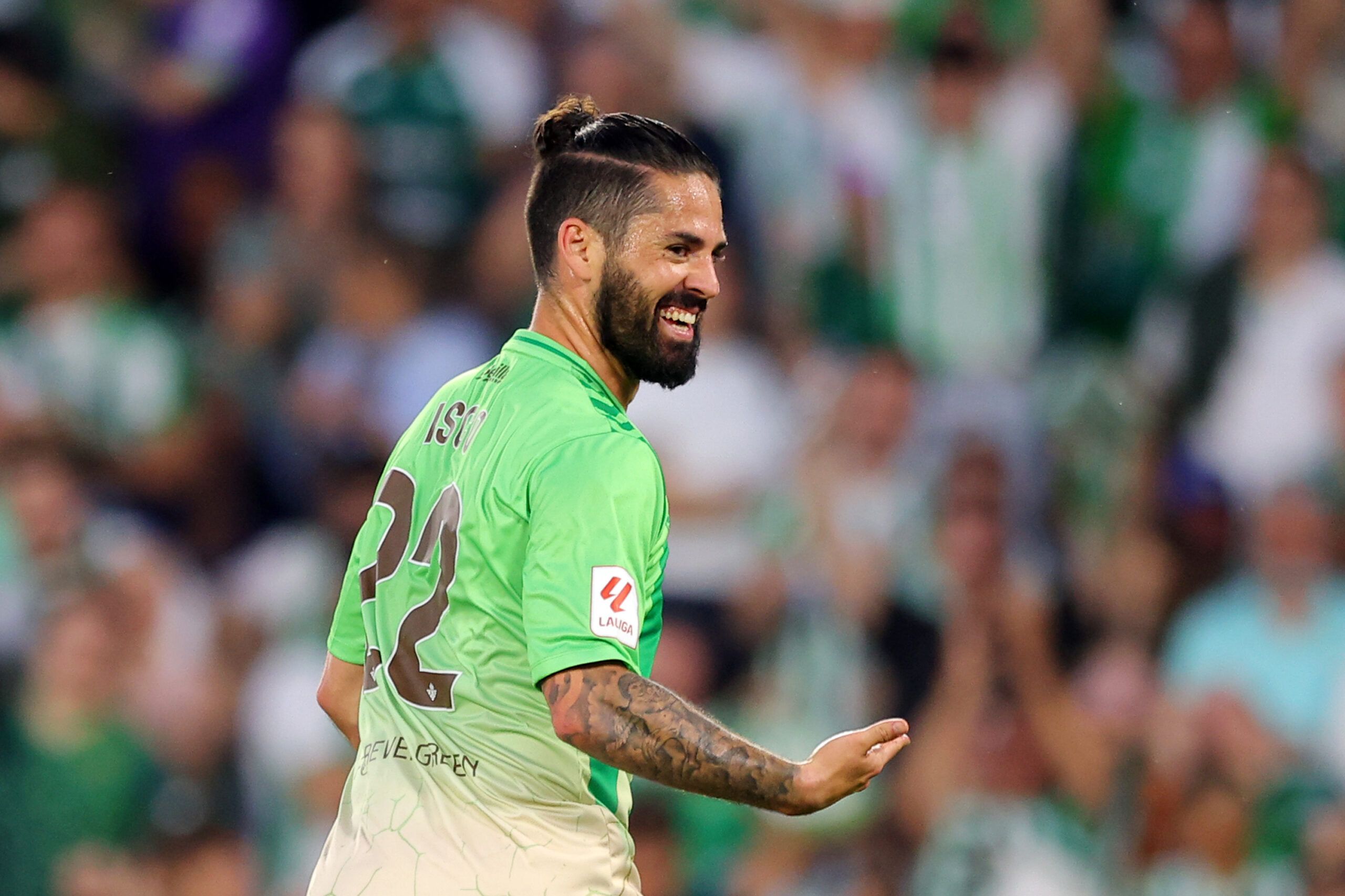 El Betis sonríe, Isco ya tiene fecha de regreso